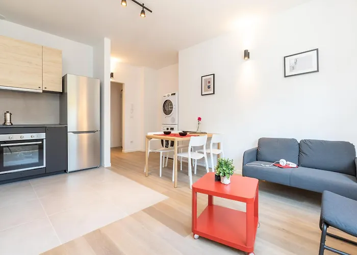 Joivy Solari Tolstoj Apartments